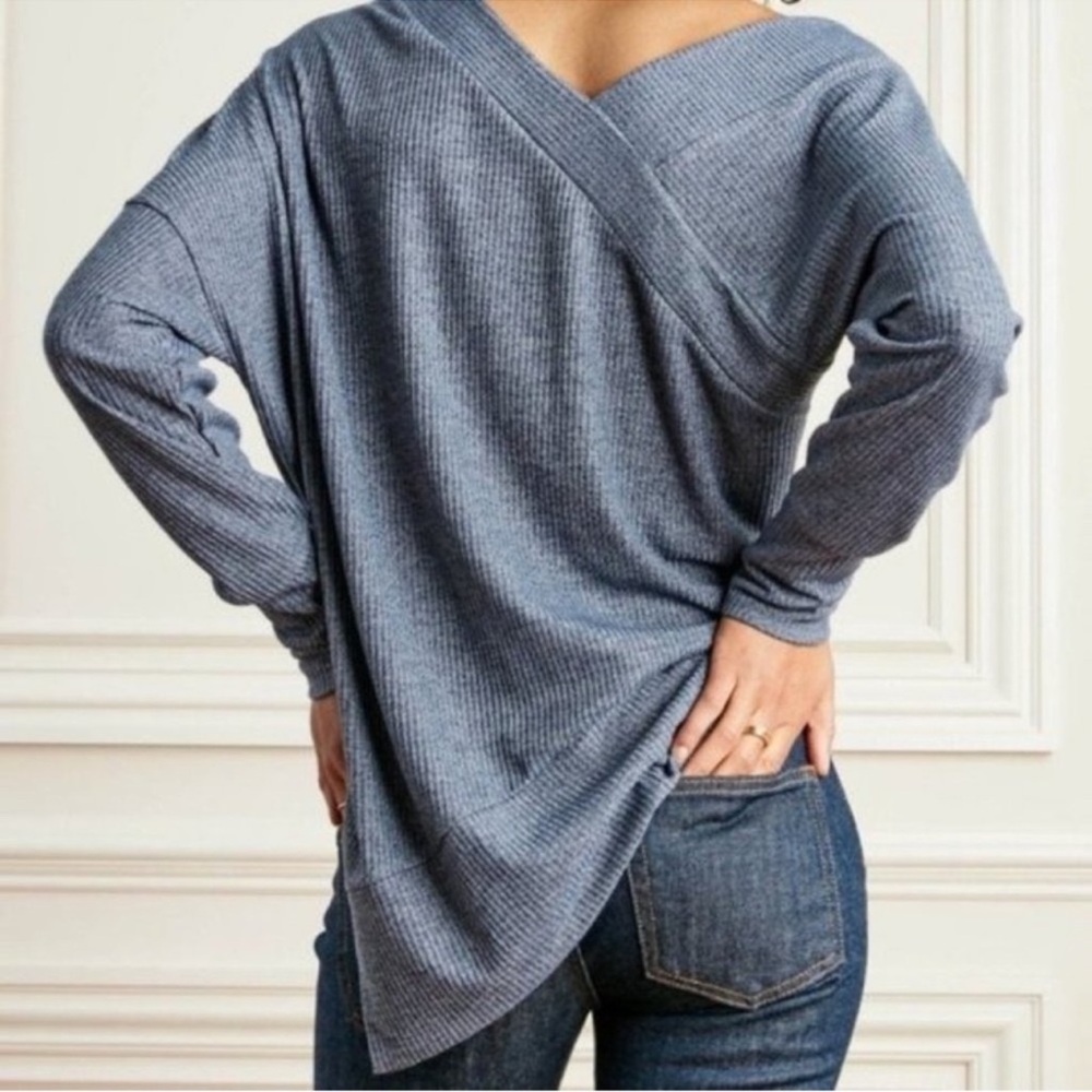 Stella & Dot | Sweater | The Double V Sweater - Picture 3 of 9